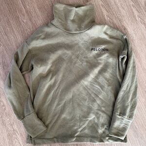 Peloton roll mock neck green pullover sweatshirt sz S